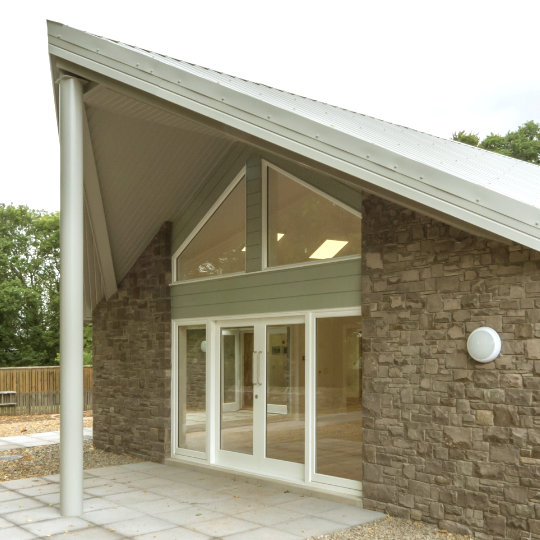 Lecropt Kirk hall projecting roof